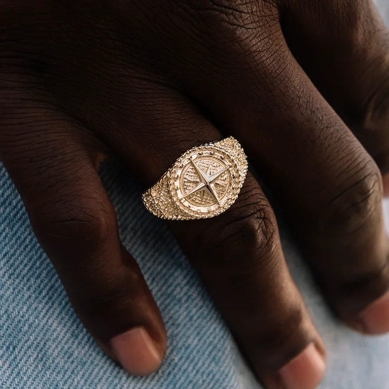 Compass Ring in Yellow Gold Vermeil