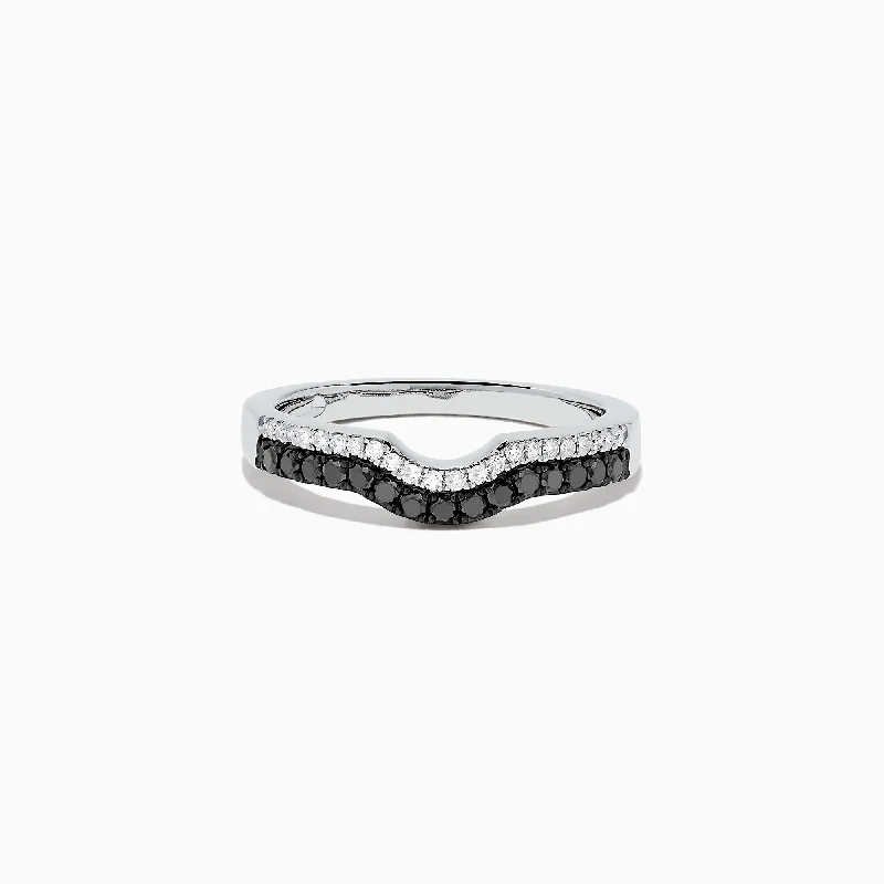 14K White Gold Black and White Diamond Ring, 0.32 TCW