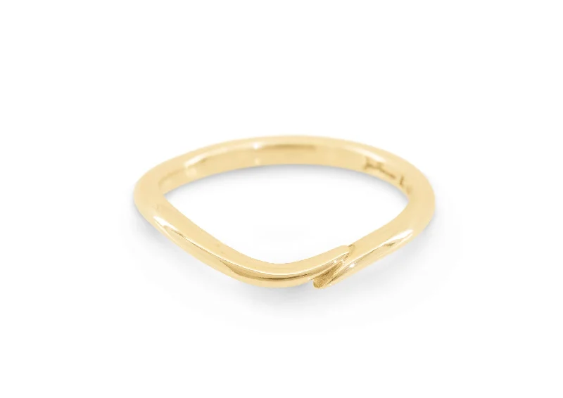 Simple Elvish Wedding Band, Yellow Gold