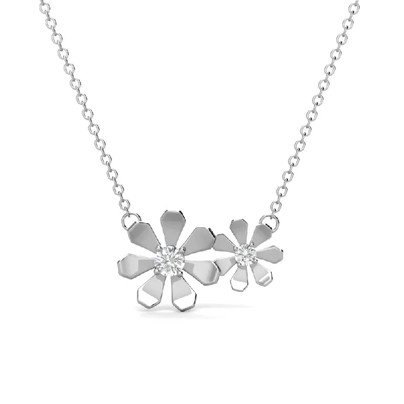 Daisy 18k White Gold Plated Flower Necklace with Swarovski Crystals