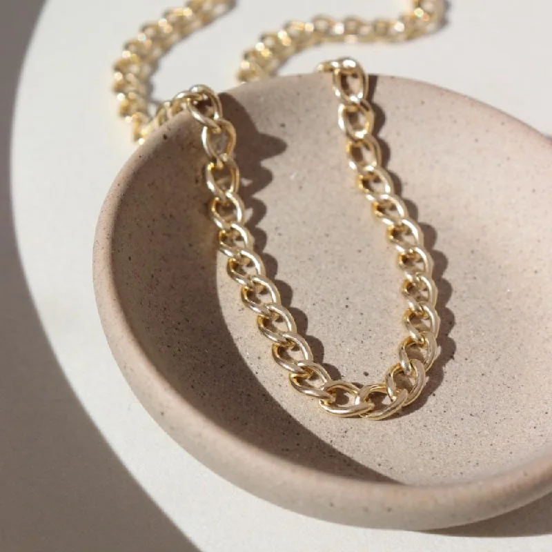 Elevate Your Jewelry Collection With Limited-Time Savings Alexandra Chain