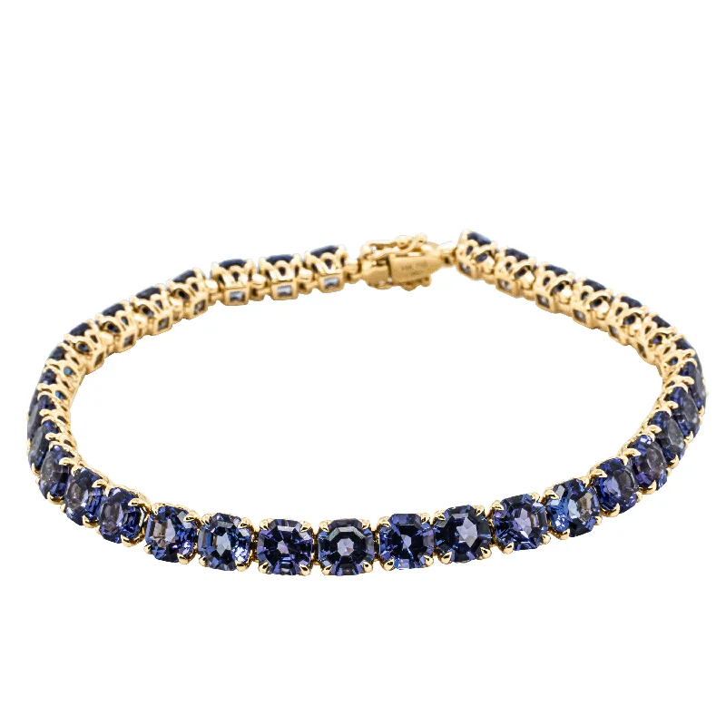 Huge Savings On Timeless Jewelry Collections 18ct Yellow Gold 23.04ct Tanzanite Octavia Bracelet