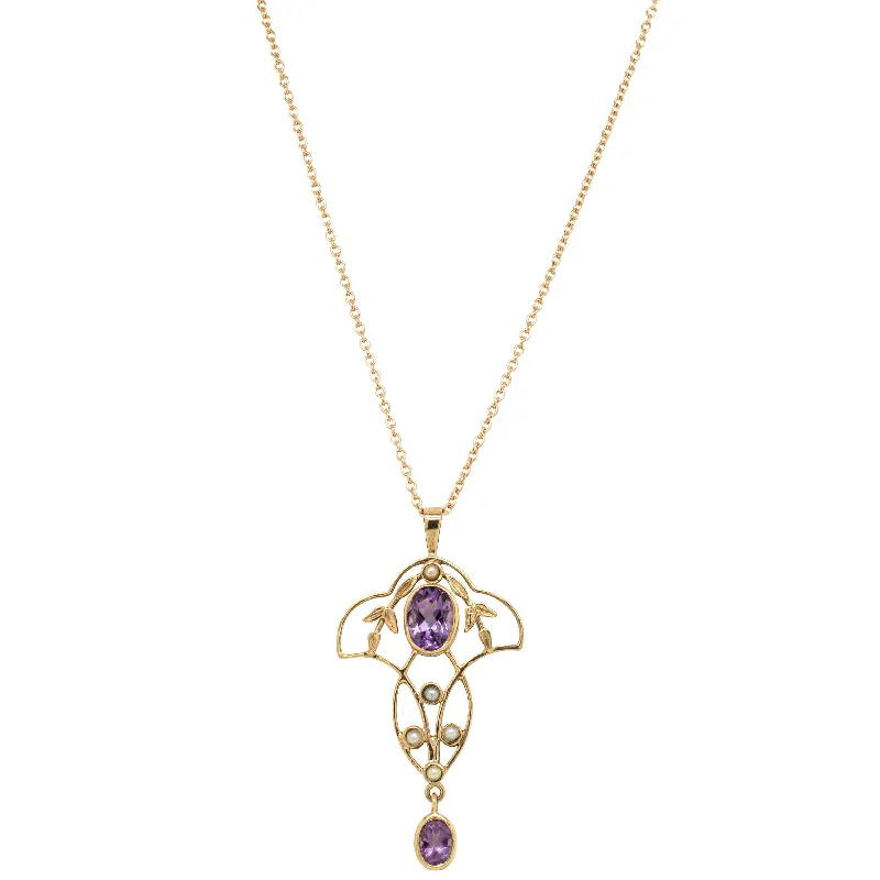 Limited-Stock Jewelry Sale – Once It's Gone, It's Gone Deja Vu 10ct Yellow Gold Amethyst & Seed Pearl Pendant