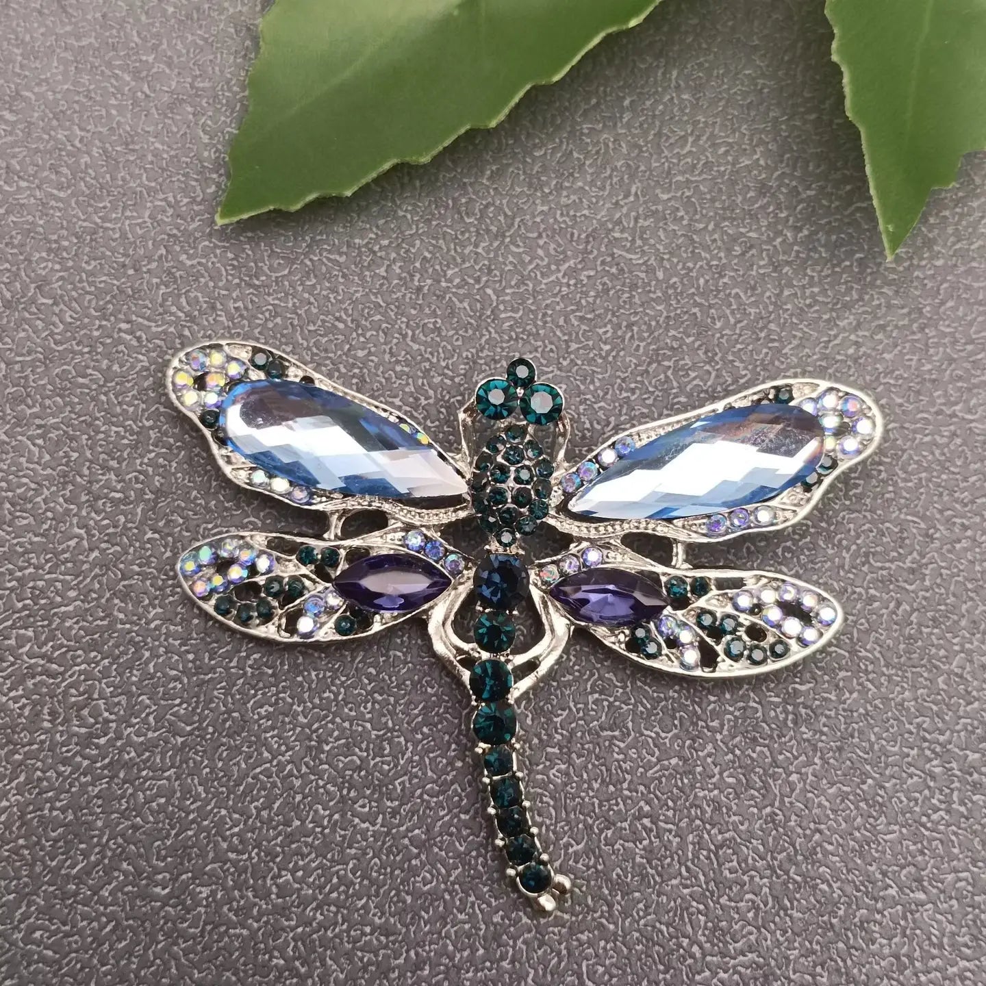 Bohemian-Inspired Jewelry For Free-Spirited Fashion TL JMQ Blue Dragonfly Brooch