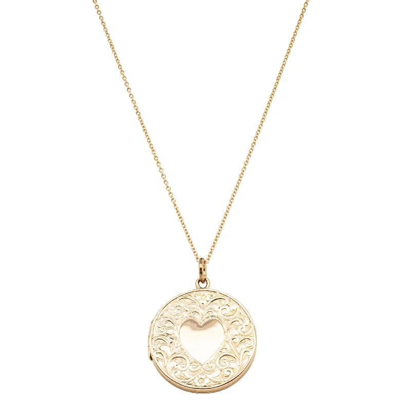 Limited-Time Offer On Elegant Jewelry Pieces Vintage 7ct Yellow Gold Round Locket Pendant with Heart